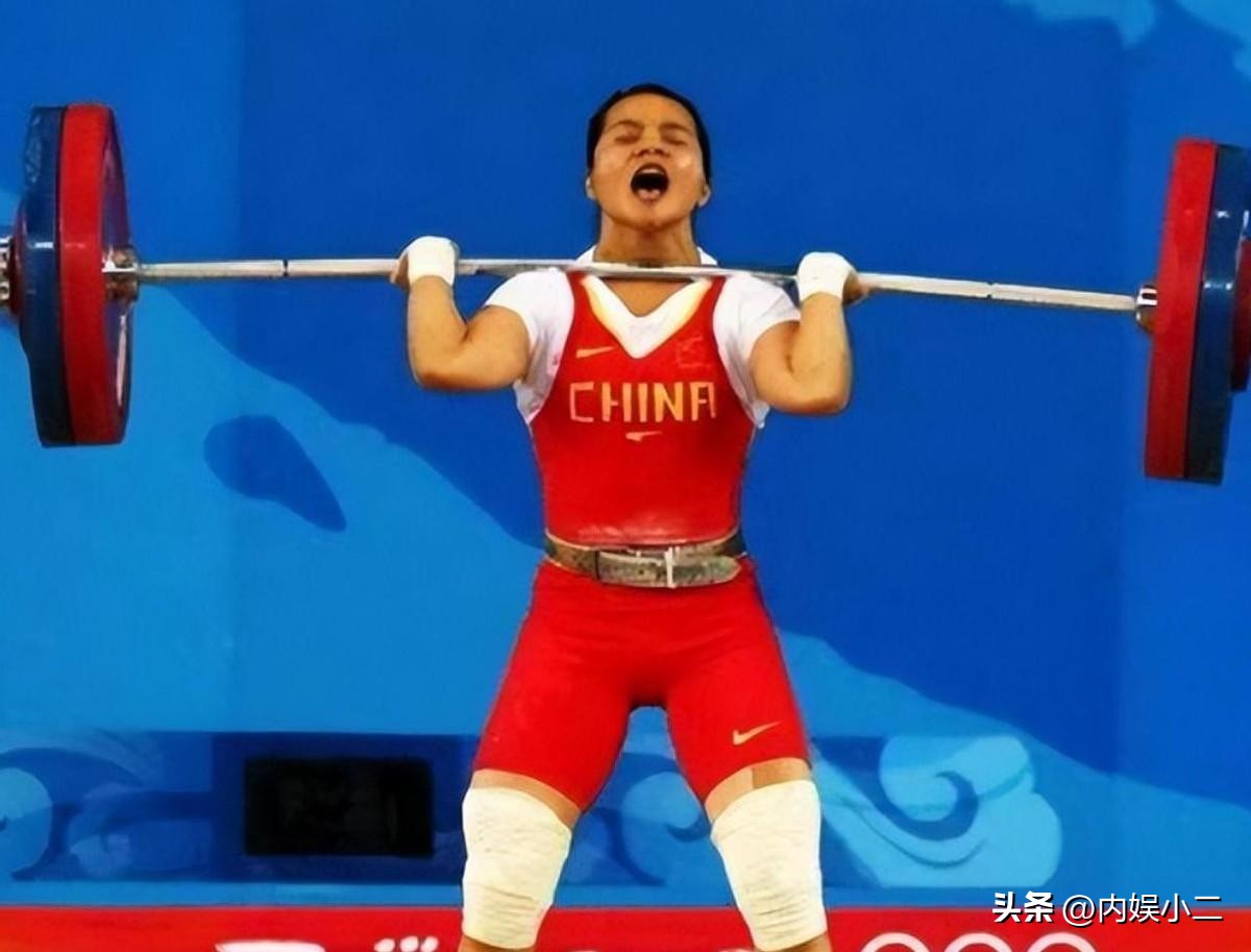 女子举重 中国 取消冠军_举重被取消的奥运冠军_女子举重取消金牌